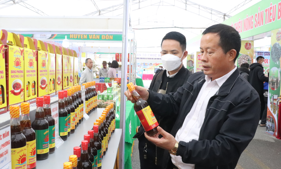 Hấp dẫn Hội chợ OCOP Quảng Ninh - Đông 2022