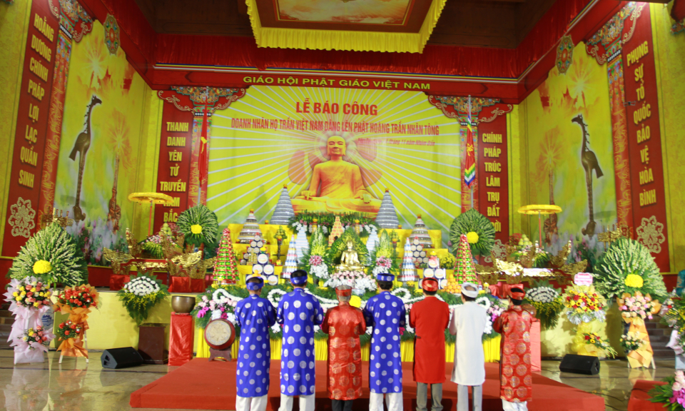 Doanh nhân họ Trần Việt Nam báo công Phật hoàng Trần Nhân Tông