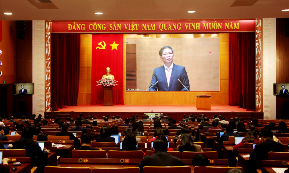 Hội nghị toàn quốc nghiên cứu, học tập, quán triệt Nghị quyết Trung ương 6 (Khóa XIII)