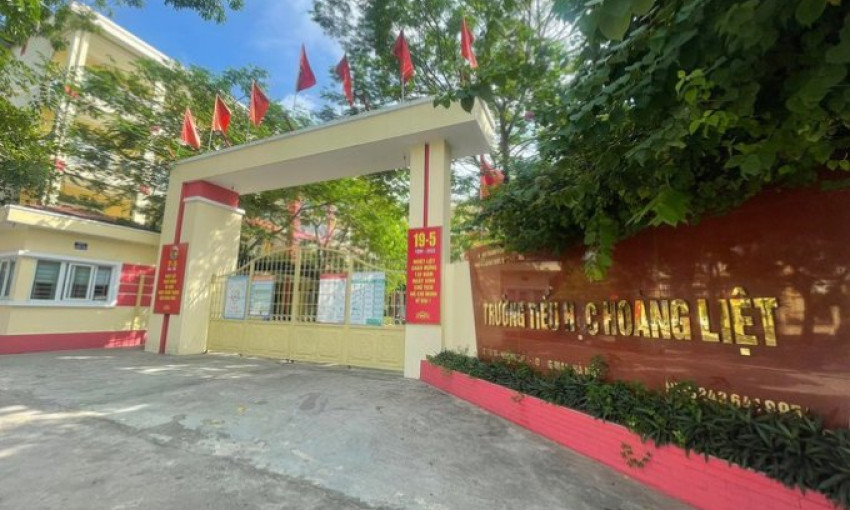 Tám học sinh lớp 3 vào viện vì thuốc lá điện tử 