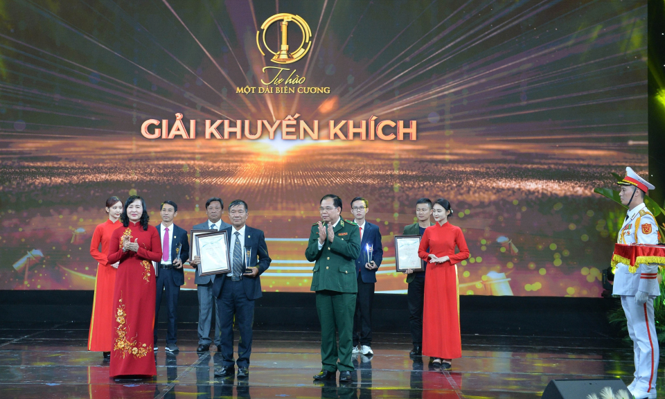 Quảng Ninh có 8 tác phẩm lọt vào triển lãm "Tự hào một dải biên cương"