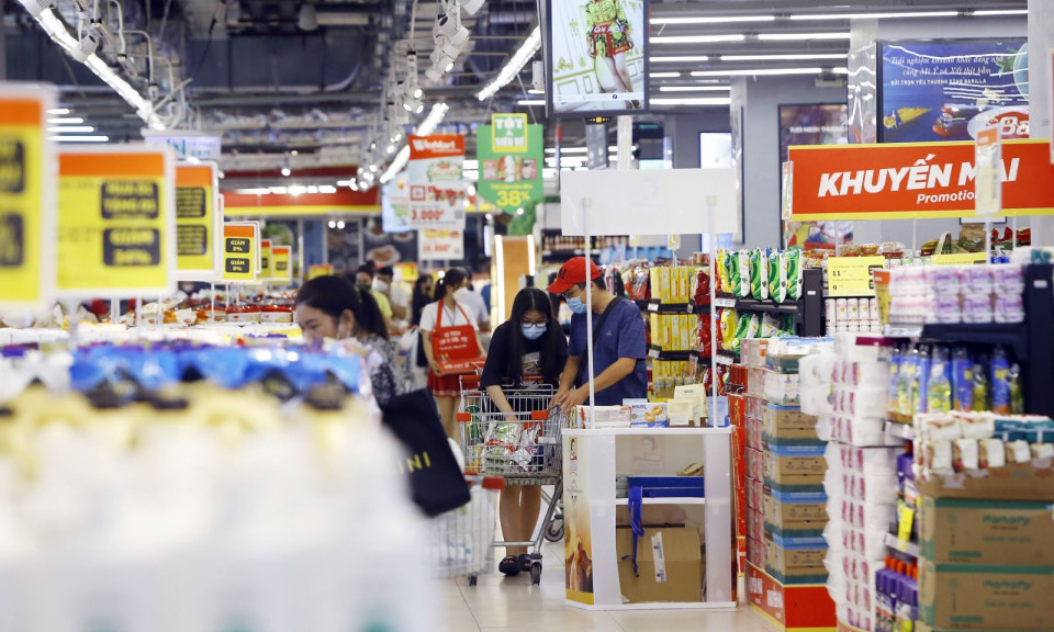 Siêu thị tăng dự trữ nguồn hàng đến 50% cho Tết Nguyên đán 2023