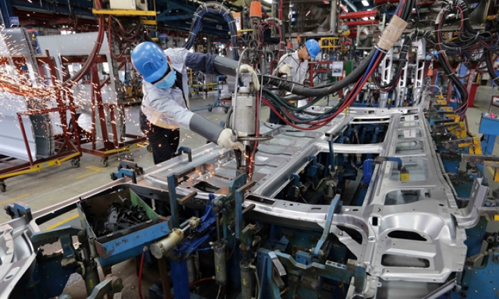 Industrialisation and modernisation is the way forward for Việt Nam: official