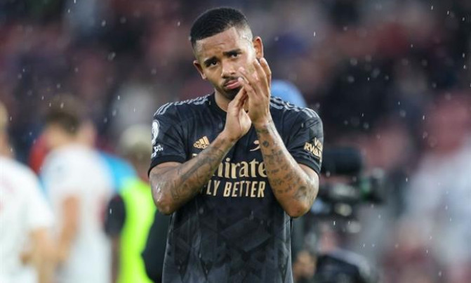 Arsenal nhắm 2 bom tấn thay Gabriel Jesus