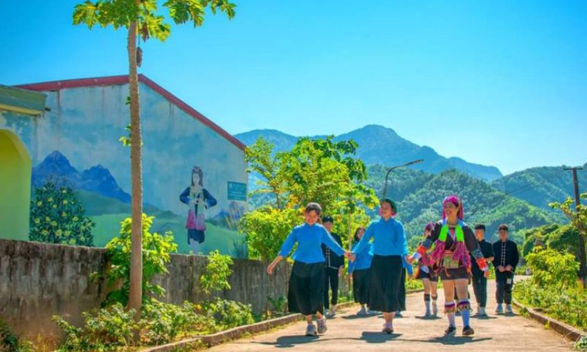 “Làng bích họa” họ Đặng