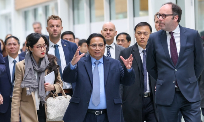 Thủ tướng thăm 'thung lũng Silicon' của châu Âu, đề nghị Hà Lan hỗ trợ xây dựng Brainport tại Hà Nội
