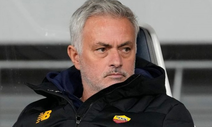 4 ƯCV ngồi ghế nóng Tam Sư: Gọi tên Tuchel, Mourinho