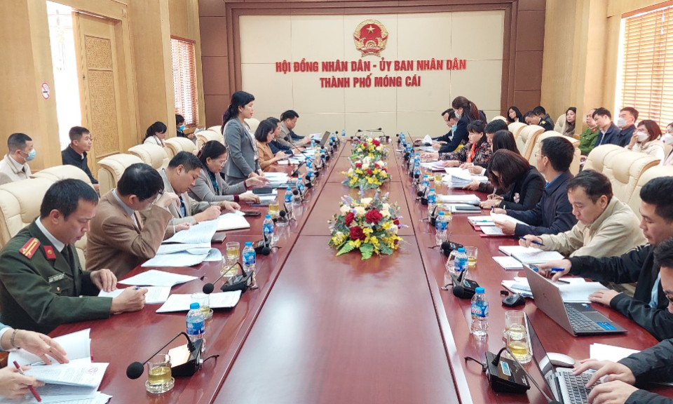Đoàn Đại biểu Quốc hội tỉnh giám sát tại TP Móng Cái