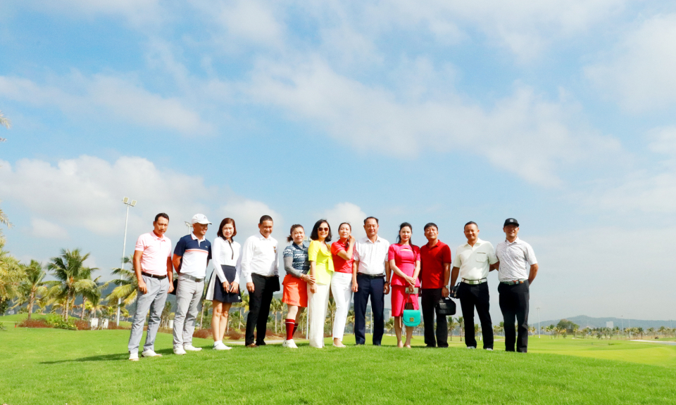 Tổ chức giải Golf Quảng Ninh mở rộng, chào mừng thành công của ĐHTT