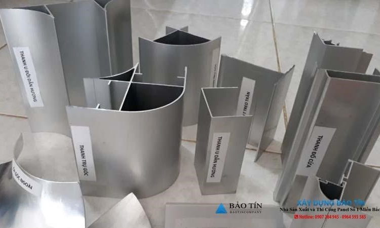 Hệ phụ kiện vách panel có đặc trưng gì? Đâu là đơn vị cung cấp uy tín?