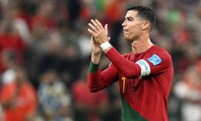 Ronaldo từ chối Al Nassr, hy vọng bến đỗ trời Âu