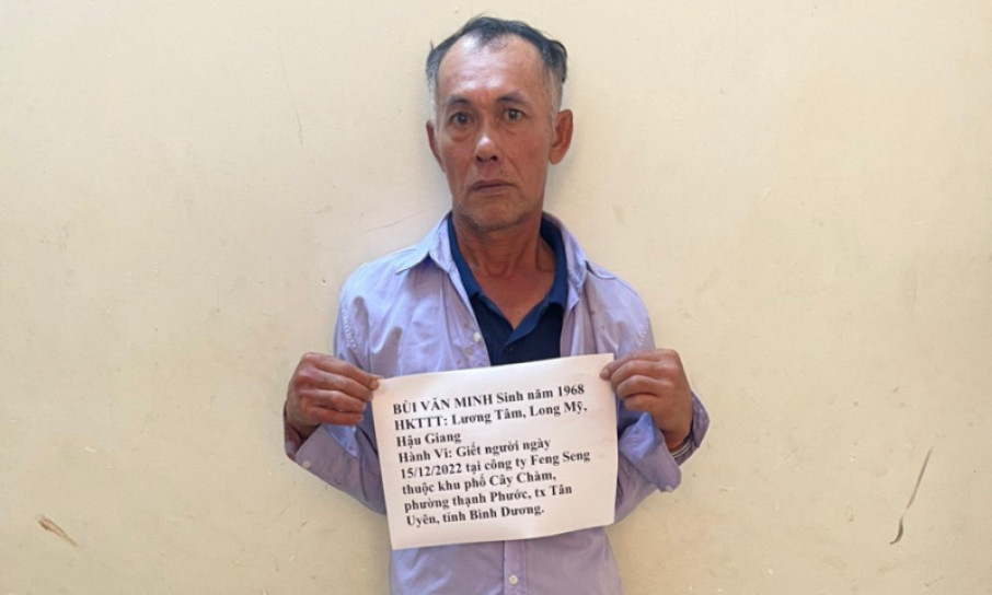 Mâu thuẫn tình "tay ba", đâm hai người thương vong