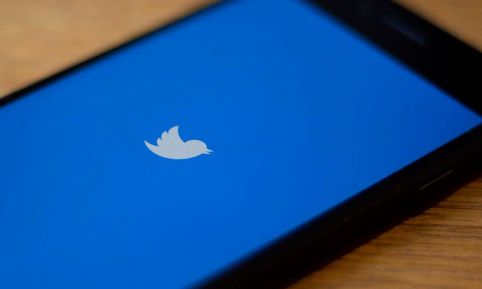 EU dọa trừng phạt Twitter vì cấm vận hàng loạt nhà báo