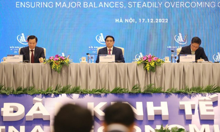 Thủ tướng Phạm Minh Chính chủ trì phiên toàn thể cấp cao Diễn đàn Kinh tế Việt Nam 2023
