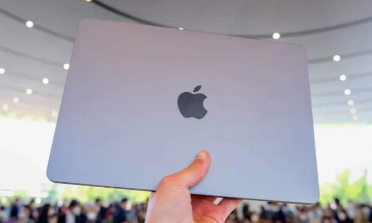 Sắp có MacBook Air mới