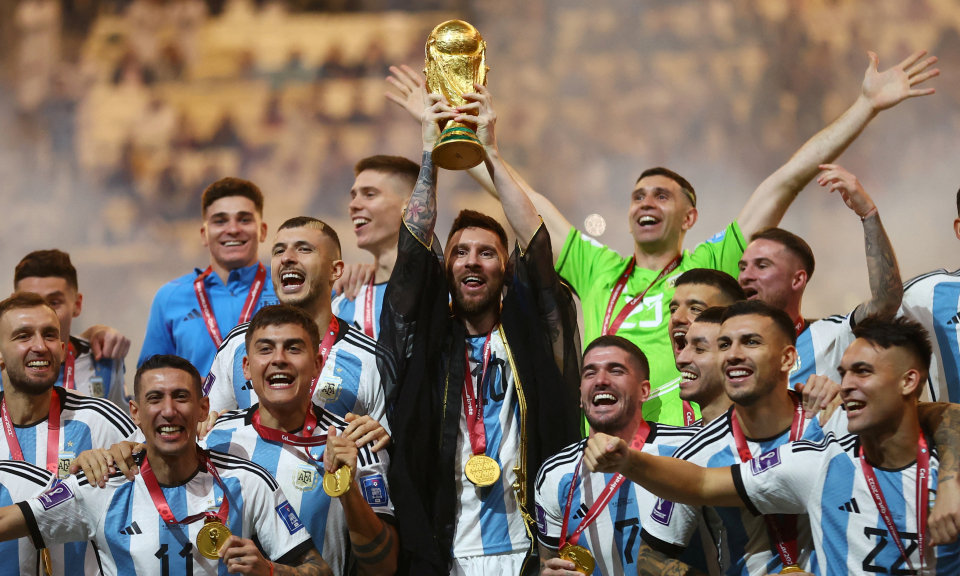 Argentina win 2022 World Cup in penalty shoot-out
