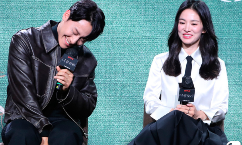 Song Hye Kyo choáng khi diễn cảnh bị tát