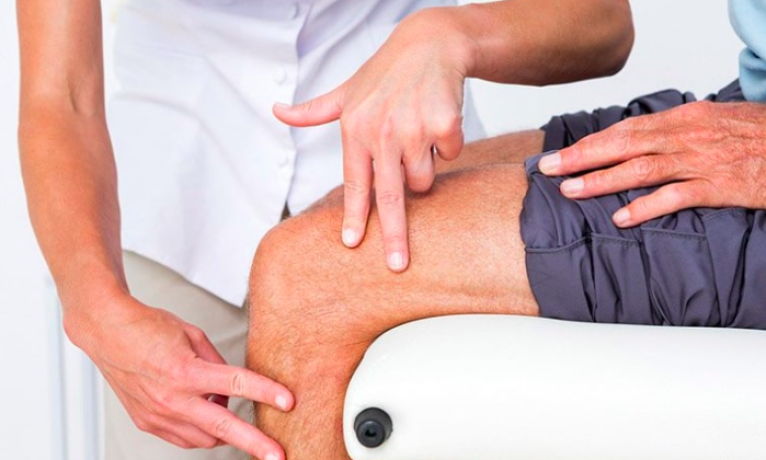 Lý do người mắc bệnh khớp khổ sở vào mùa lạnh