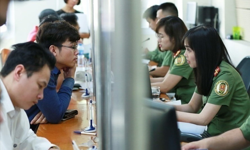 Cách xin giấy xác nhận thông tin về cư trú dùng thay thế sổ hộ khẩu