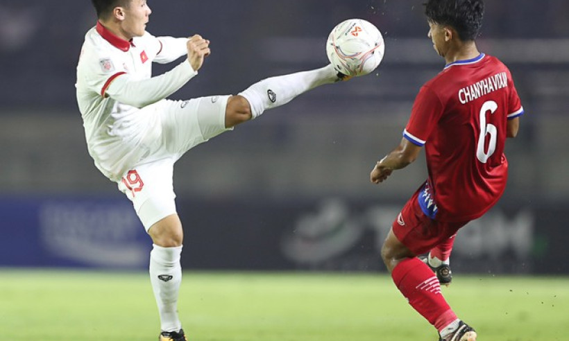Sân của Singapore gây hại đến cầu thủ Việt Nam và Myanmar ở AFF Cup 2022? 