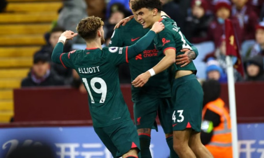 Liverpool áp sát top 4 Ngoại hạng Anh