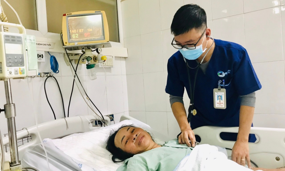 Cứu sống bệnh nhân nguy kịch do ngộ độc cá nóc
