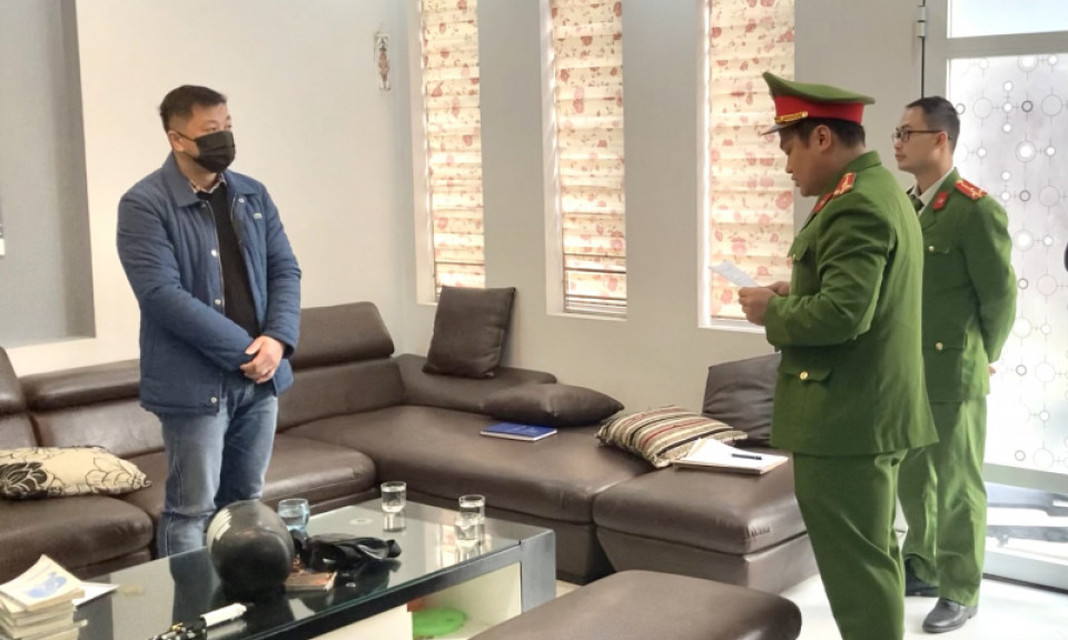 Bắt Phó Giám đốc Văn phòng đăng ký đất đai tỉnh Cao Bằng