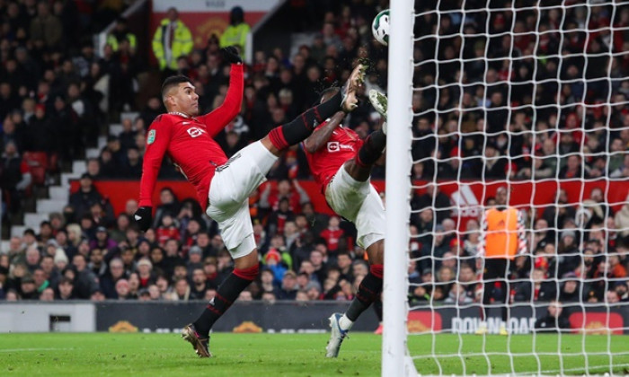 Man Utd vs Nottingham: Hàng thủ tan hoang, Quỷ đỏ vẫn tiến sát Top 4