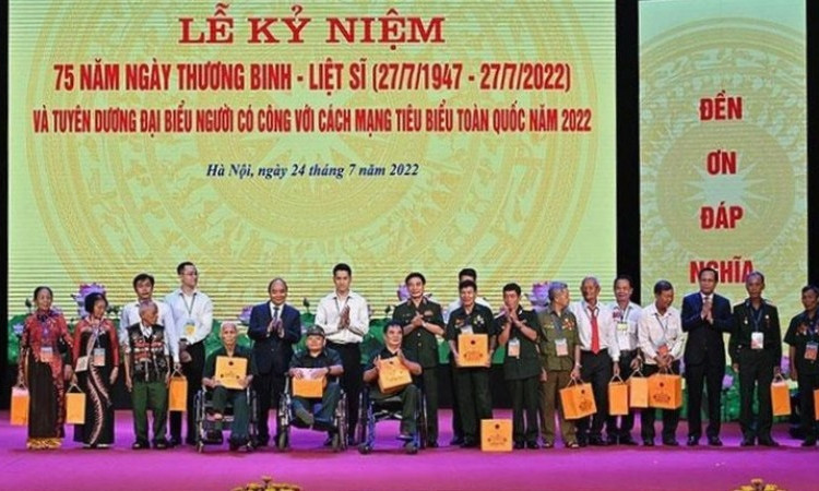 Hướng dẫn tặng quà của Chủ tịch nước nhân dịp Tết Nguyên đán Quý Mão