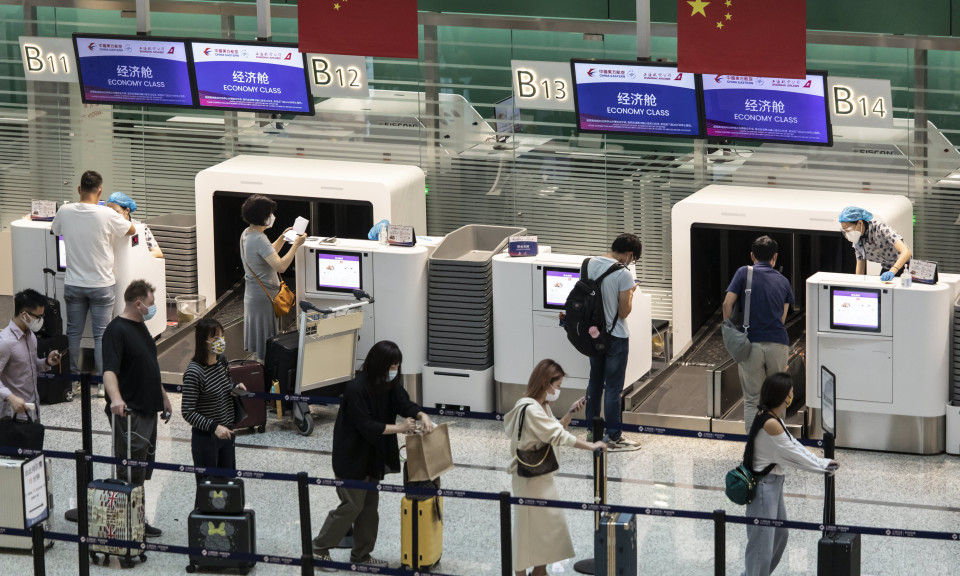 Trung Quốc mở cửa du lịch: Khách quốc tế miễn cách ly, chỉ cần xét nghiệm âm tính