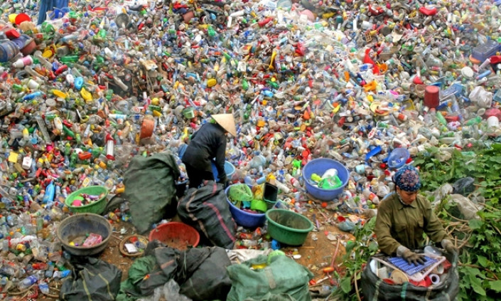 Fees charged for recycling to take effect in 2024