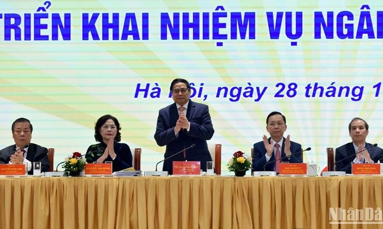 Nỗ lực bảo đảm an toàn hệ thống ngân hàng, điều hành tín dụng hỗ trợ phục hồi kinh tế