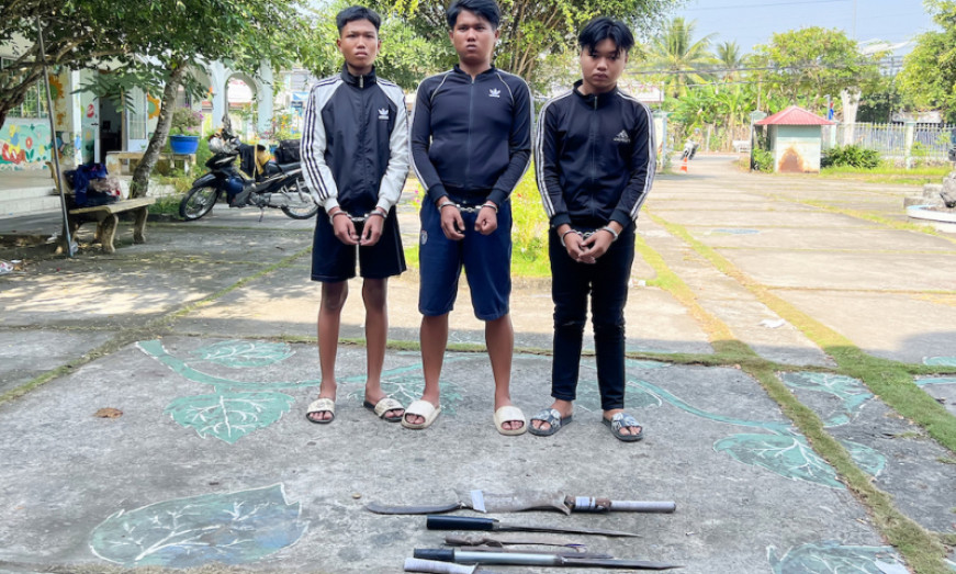 Bắt băng cướp “nhí” chuyên dùng hung khí chém người, cướp tài sản