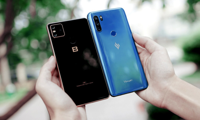 Smartphone Việt lụi tàn