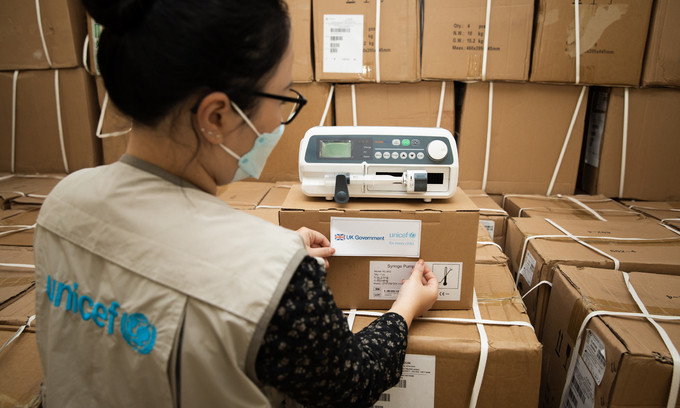 Vietnam receives post-pandemic help from UK, UNICEF