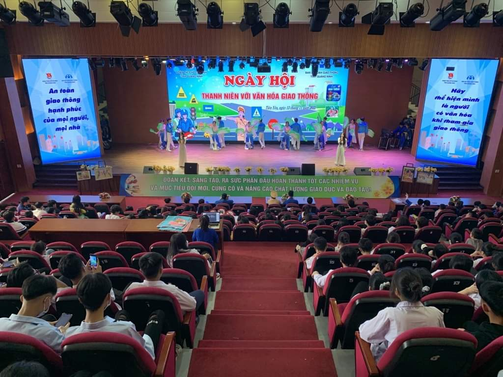 Huyện Đoàn Tiên Yên tổ chức Ngày hội thanh niên với văn hóa giao thông tháng 11/2022.