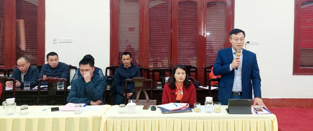 Lãnh đạo Trung tâm Truyền thông tỉnh Quảng Ninh phát biểu tại hội nghị