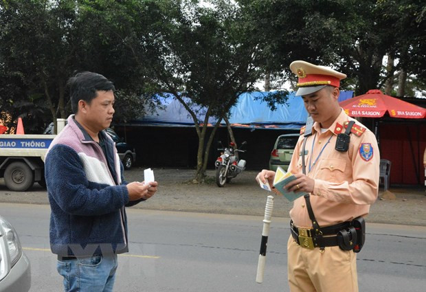 Ngay dau nghi Tet, toan quoc xay ra 25 vu tai nan giao thong hinh anh 1