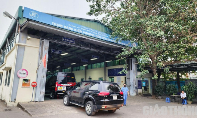Bộ GTVT nói về việc dùng Trung tâm đăng kiểm bị đình chỉ phục vụ người dân