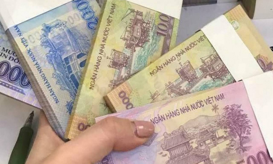 Đổi tiền mới dịp Tết: Cẩn trọng kẻo 'tiền mất tật mang'