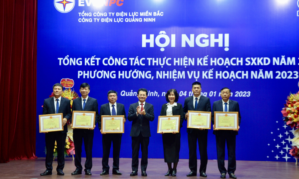 Công ty Điện lực Quảng Ninh là một trong 10 đơn vị có tỷ lệ tổn thất điện năng thấp nhất toàn miền Bắc