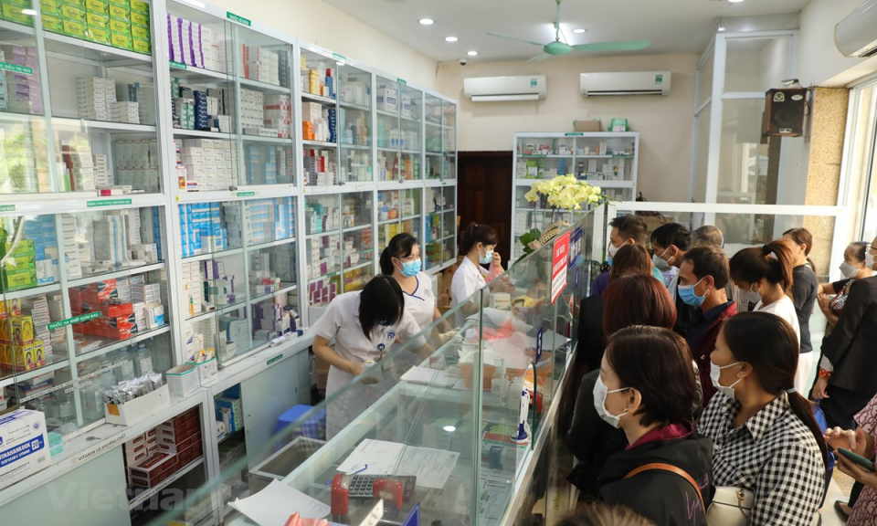 40% số lượng thuốc trên thị trường có nguy cơ không thể lưu hành