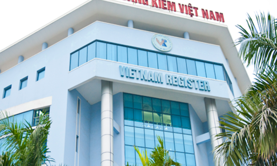 Bắt tạm giam lãnh đạo cấp phòng và chuyên viên của Cục Đăng kiểm Việt Nam