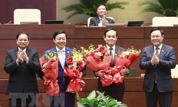 Phê chuẩn đề nghị bổ nhiệm hai Phó Thủ tướng nhiệm kỳ 2021-2026