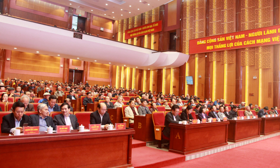 Gặp mặt các đồng chí lãnh đạo diện BTV Tỉnh ủy quản lý đã nghỉ hưu nhân dịp năm mới