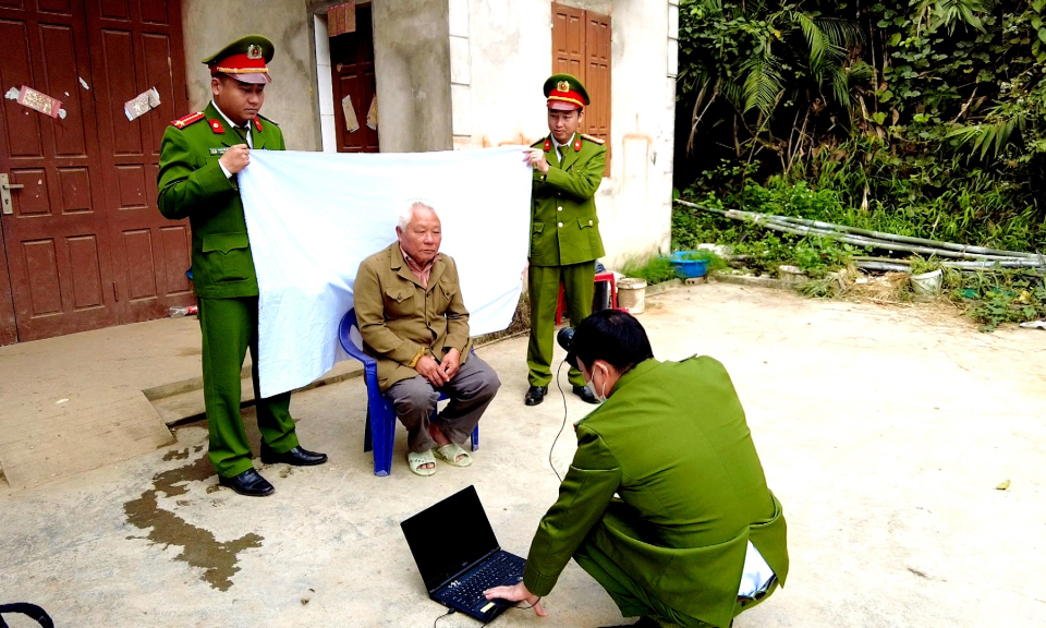 Đẩy mạnh truyền thông các dịch vụ công đến người dân