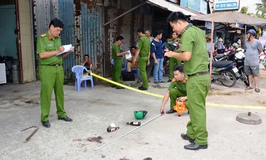Án mạng ở Hà Nội, đâm tử vong hàng xóm do mâu thuẫn kéo dài