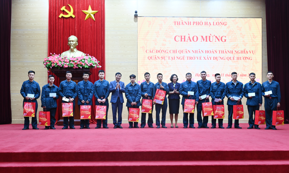 Đón 1.744 quân nhân hoàn thành nghĩa vụ quân sự trở về địa phương