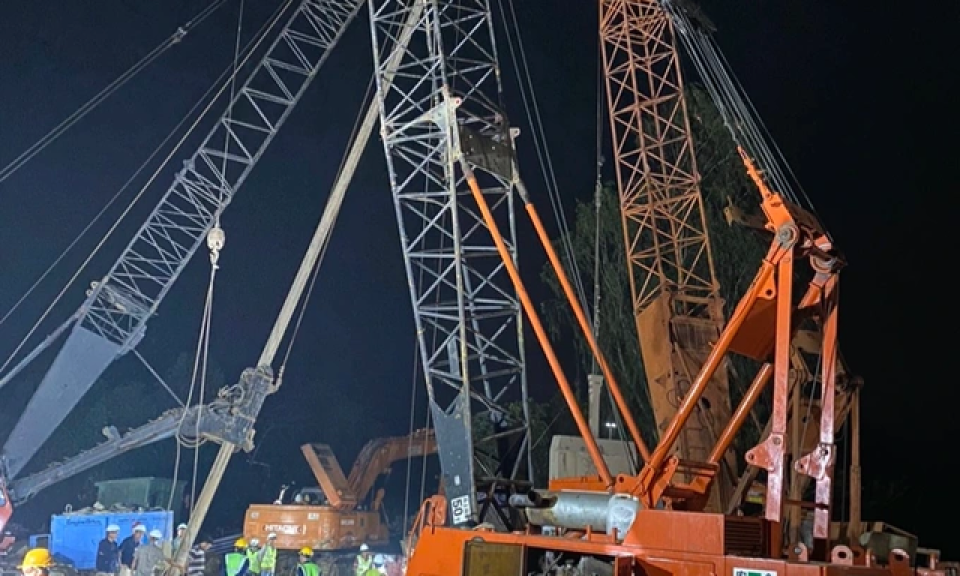 Diễn biến mới vụ bé trai ở Đồng Tháp rơi xuống trụ bê tông ngày 11/1: Khó khăn chồng chất ngày thứ 12