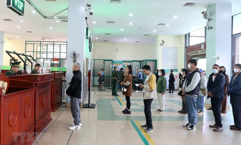 Tăng cường giám sát chặt chẽ dịch COVID-19 tại các cửa khẩu dịp Tết